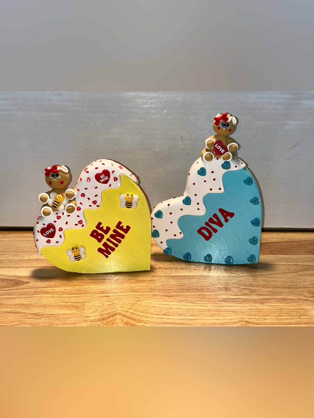Be Mine & Diva Gingerbread Heart Accent Set - Yellow and Blue Decorative Hearts